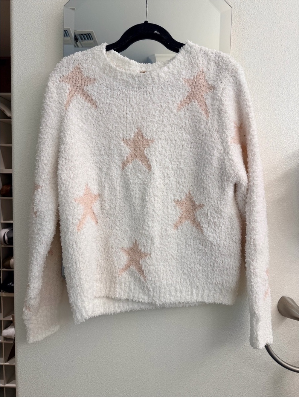 POL Cozy Boho White Fuzzy Sweater With Pale Pink Star Pattern• Small